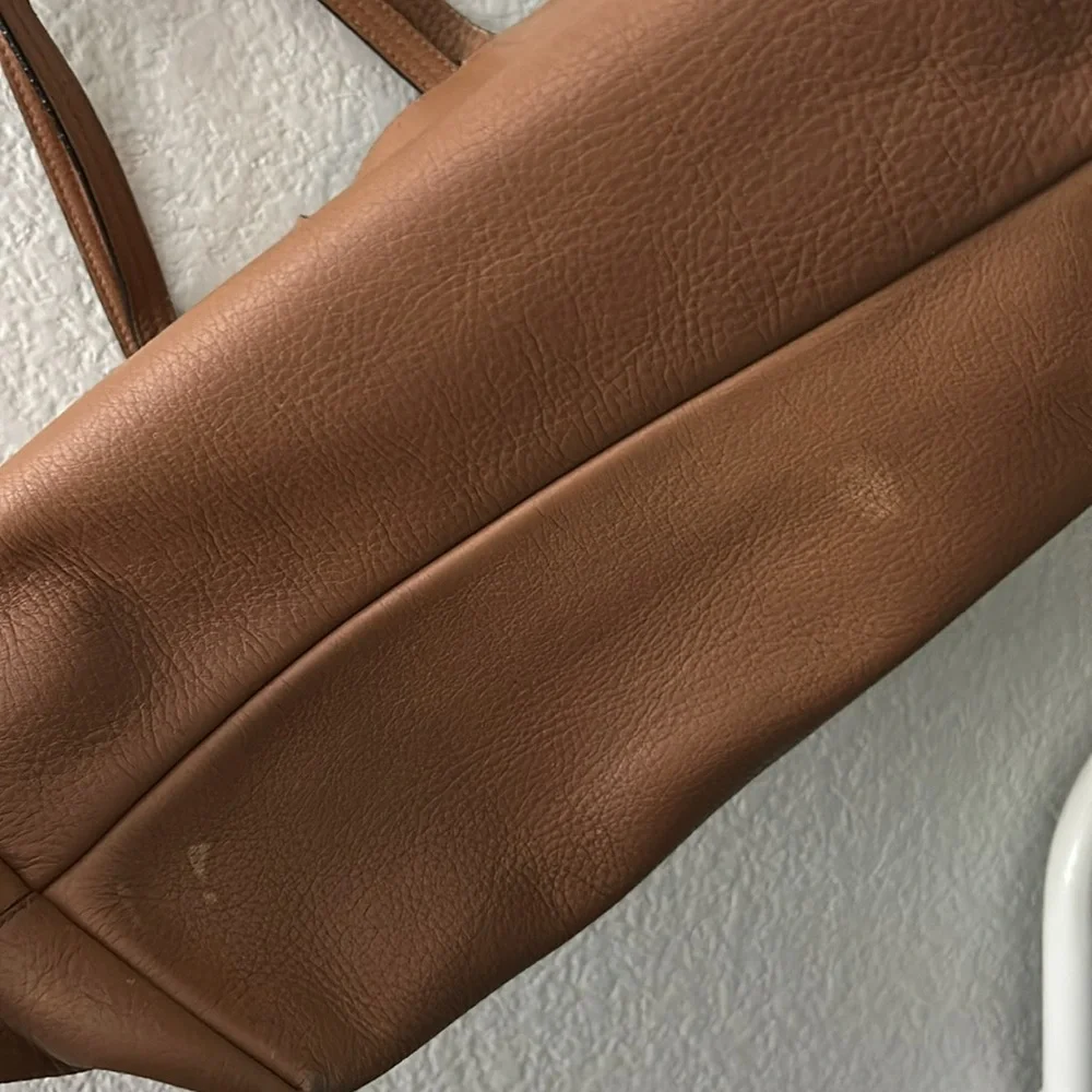 Salvatore Ferragamo Tan Leather Tote with Silver Gancini Accent - Picture 8 of 14
